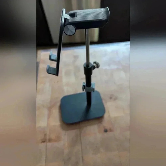 Phone And Headphone Stand Black And Gray (EUC) - Picture 6 of 9